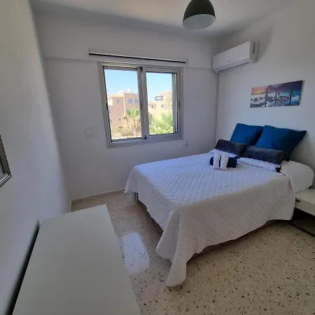 Diamond Sea View Penthouse * Πάφος