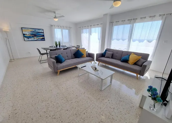 アパート Diamond Sea View Penthouse